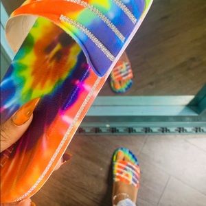 Tie dye slides